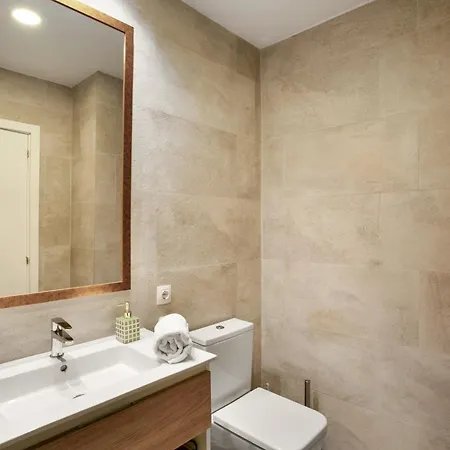 Deluxe Canteras